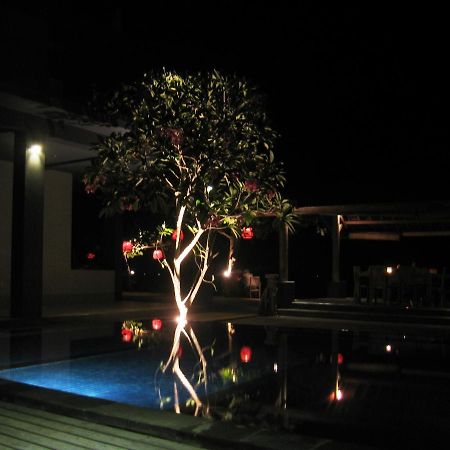 Cafe Alberto B&B Senggigi Esterno foto